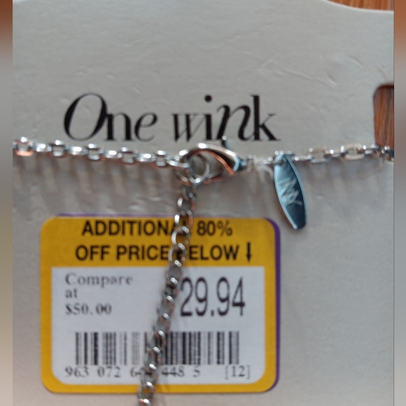 One Wink Statement Necklace (multi color) - Picture 3 of 4